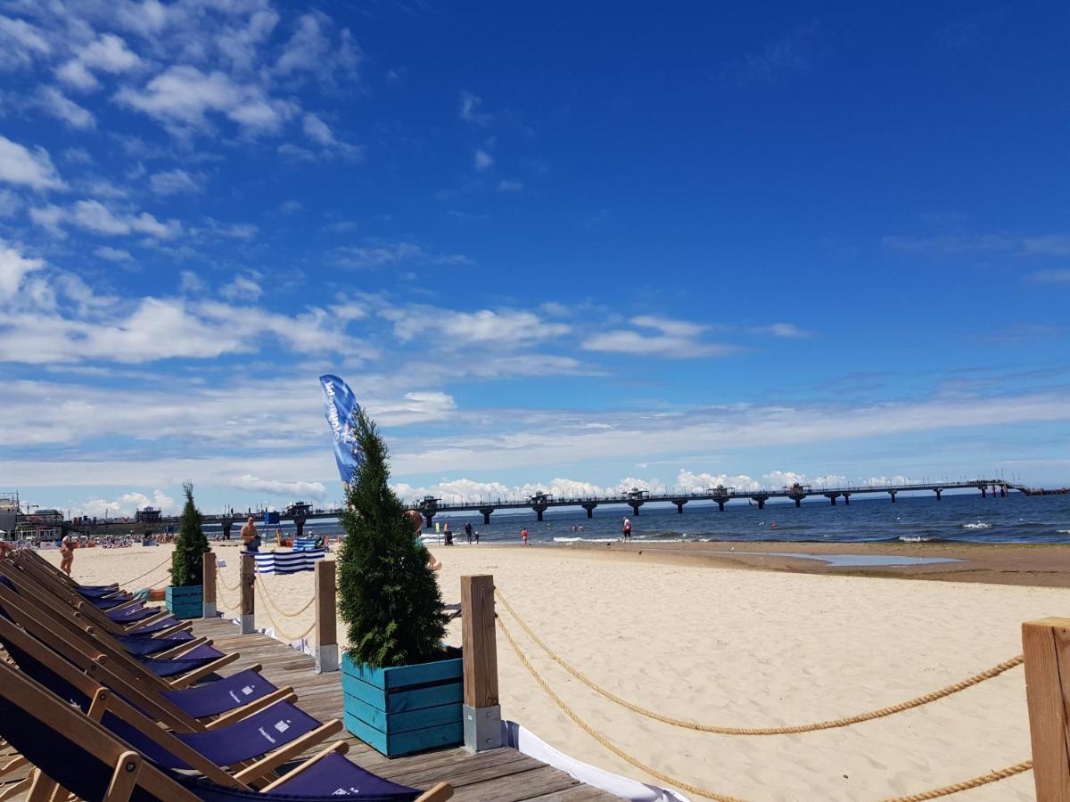 Strandidylle Apartment Mit Meerblick Und Kamin เมียนซิดดรอแย ภายนอก รูปภาพ