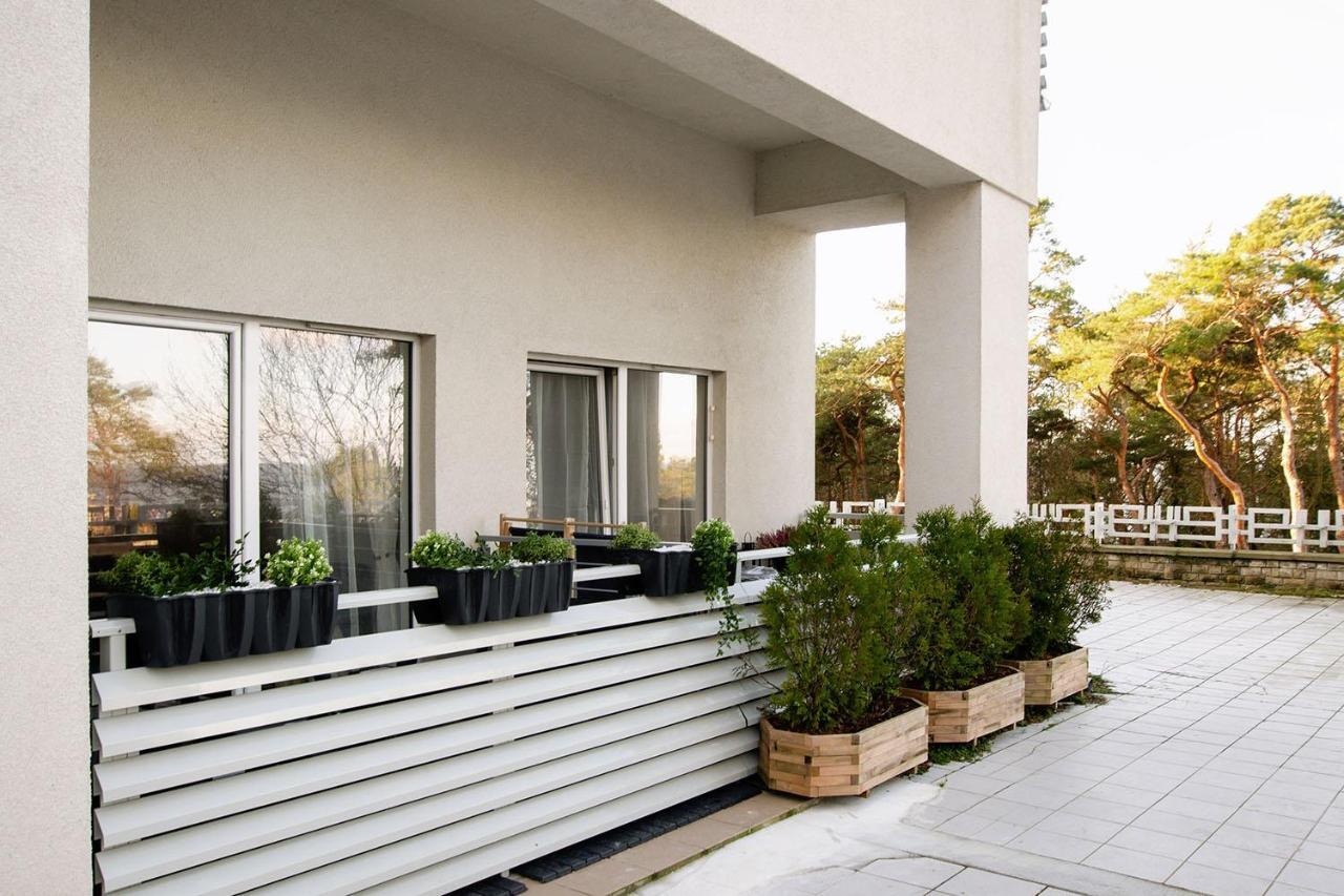 Strandidylle Apartment Mit Meerblick Und Kamin เมียนซิดดรอแย ภายนอก รูปภาพ