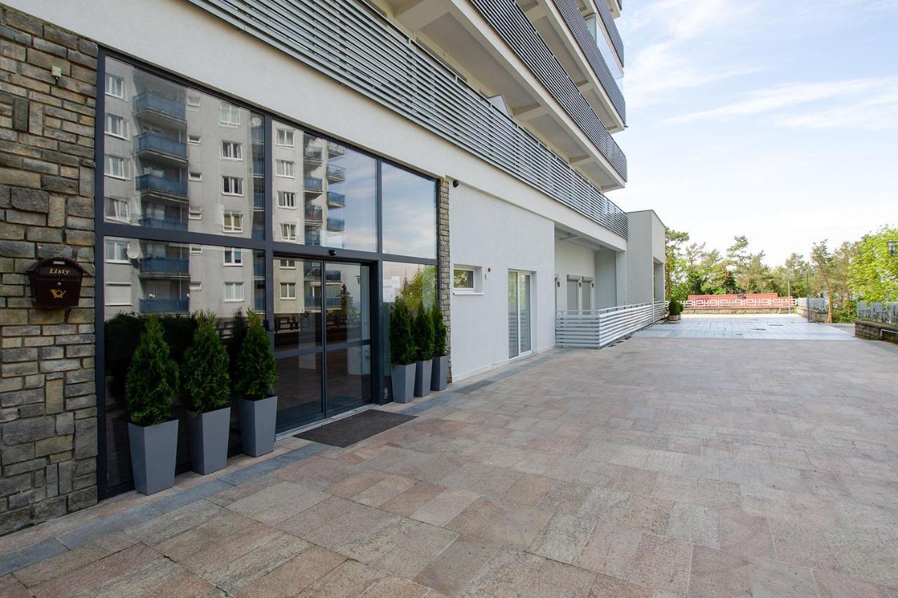 Strandidylle Apartment Mit Meerblick Und Kamin เมียนซิดดรอแย ภายนอก รูปภาพ