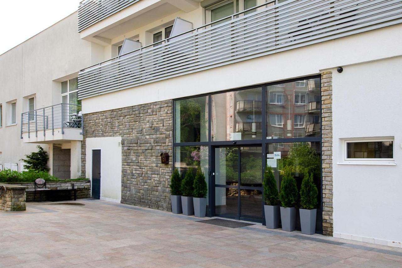 Strandidylle Apartment Mit Meerblick Und Kamin เมียนซิดดรอแย ภายนอก รูปภาพ