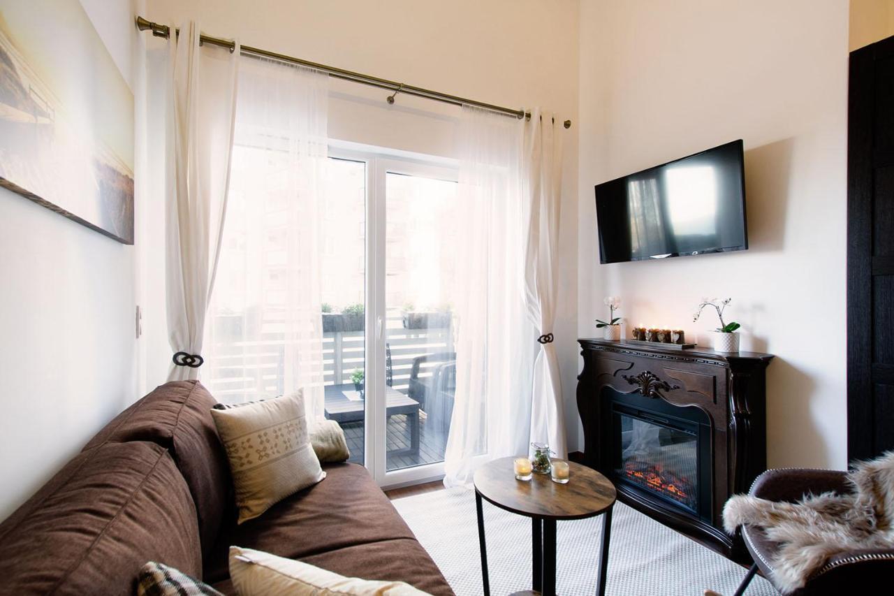 Strandidylle Apartment Mit Meerblick Und Kamin เมียนซิดดรอแย ภายนอก รูปภาพ