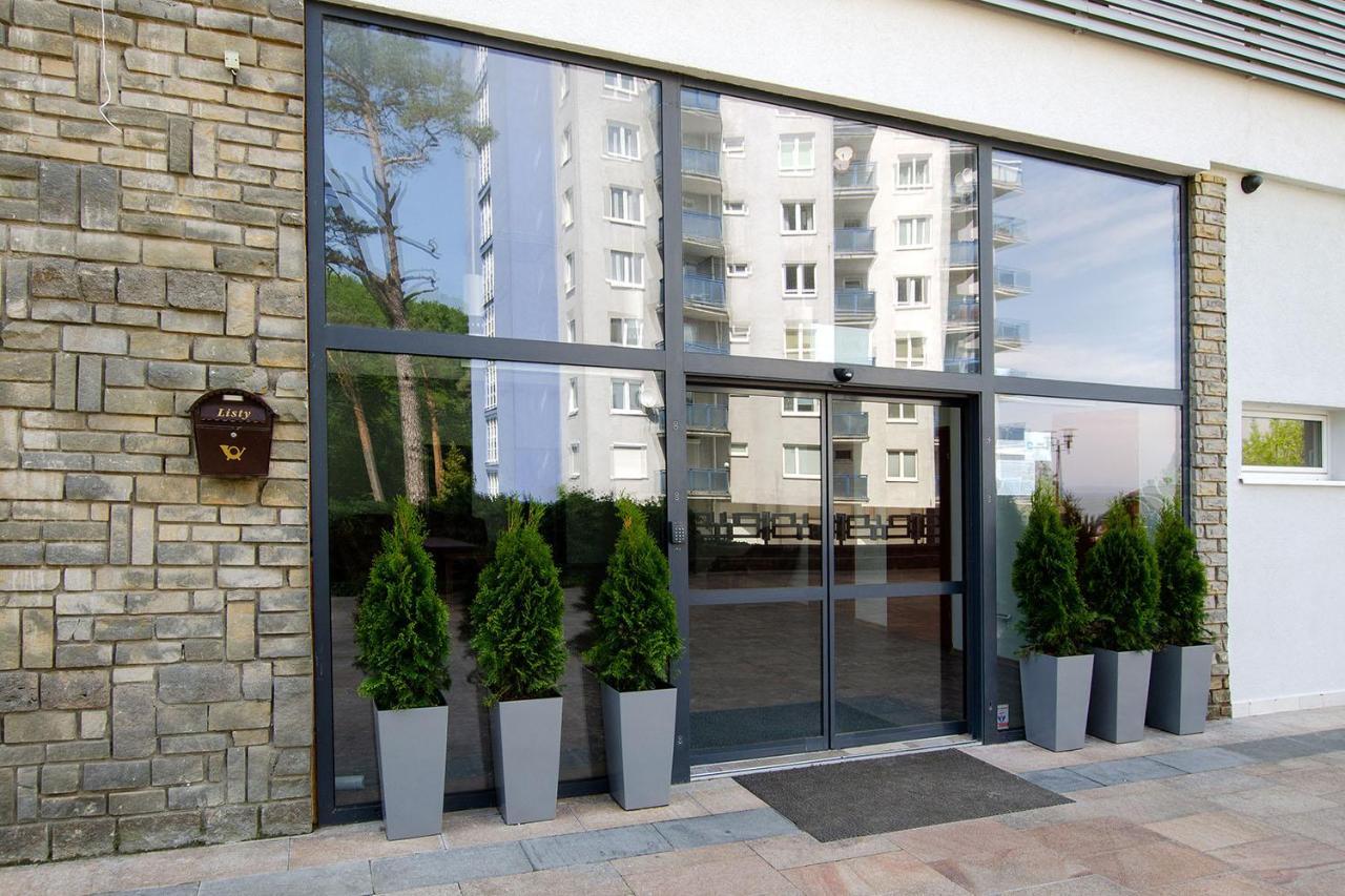 Strandidylle Apartment Mit Meerblick Und Kamin เมียนซิดดรอแย ภายนอก รูปภาพ